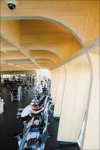 Рис. 20. Конструкции фитнес- центра UBCO изготовлены из панелей CLT, но выглядят как гнутоклееные
