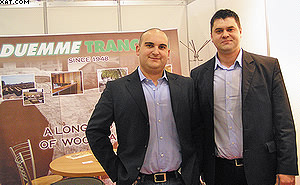 Коломбо Симоне, директор «Дуэмме Трансиати» (слева)