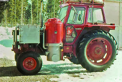 Рис. 9. Газогенераторный трактор Volvo (газогенератор модели F-500), 1979 год