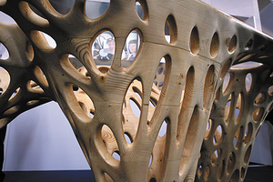 Дизайнерский стол на стенде CSM-Group на выставке Ligna 2013
